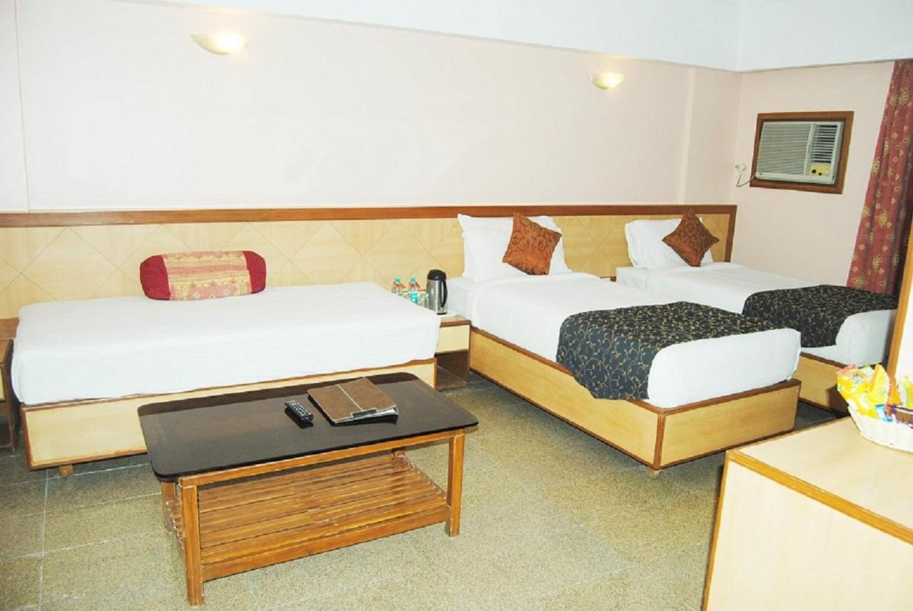 שירדי Hotel Abigail Goradia'S מראה חיצוני תמונה