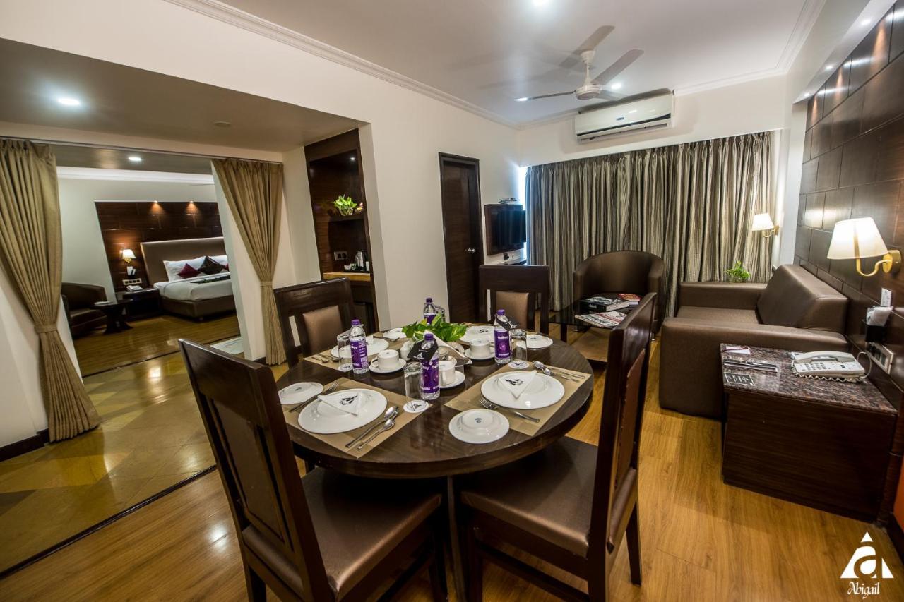 שירדי Hotel Abigail Goradia'S מראה חיצוני תמונה